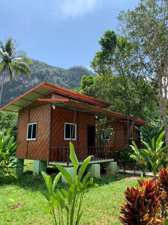 Khaosok Bamboo Huts Resort Khao Sok National Park Extérieur photo