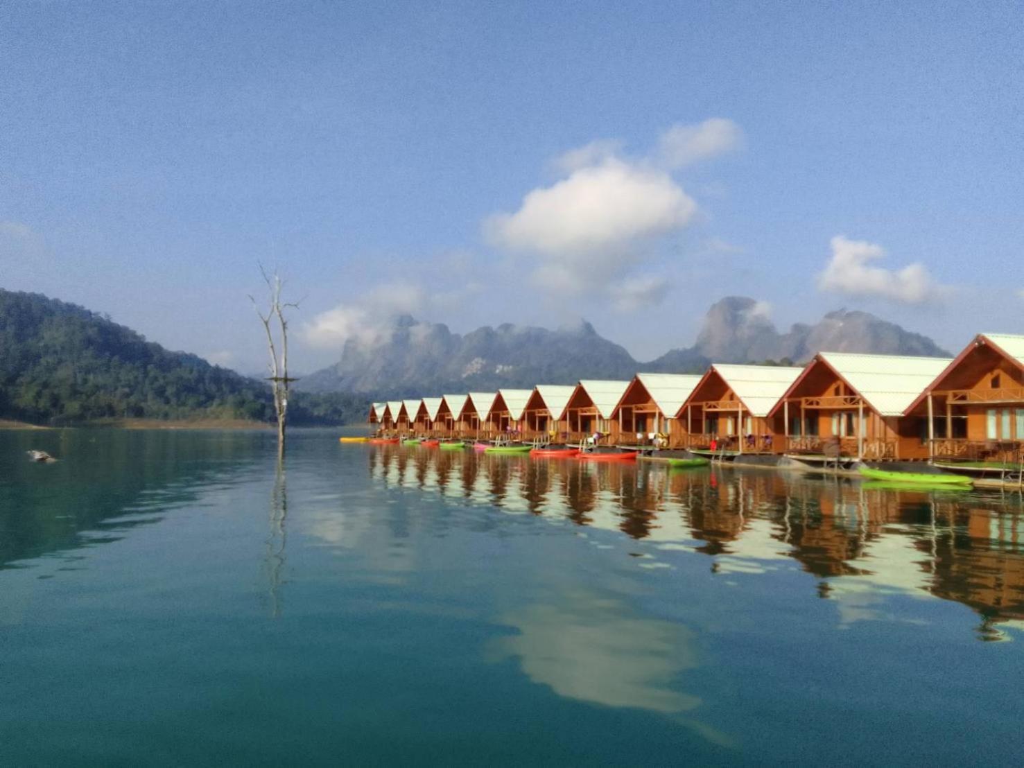 Khaosok Bamboo Huts Resort Khao Sok National Park Extérieur photo
