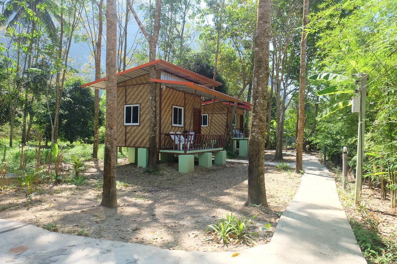 Khaosok Bamboo Huts Resort Khao Sok National Park Extérieur photo